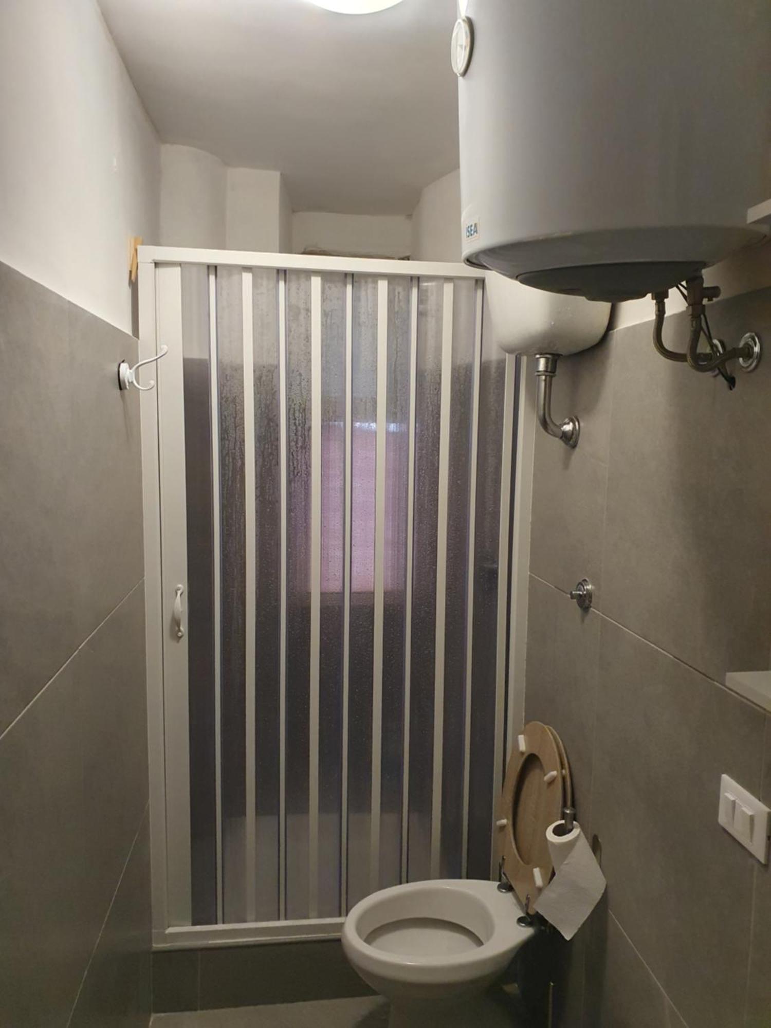 Frank 35 Hostel Рим Екстериор снимка